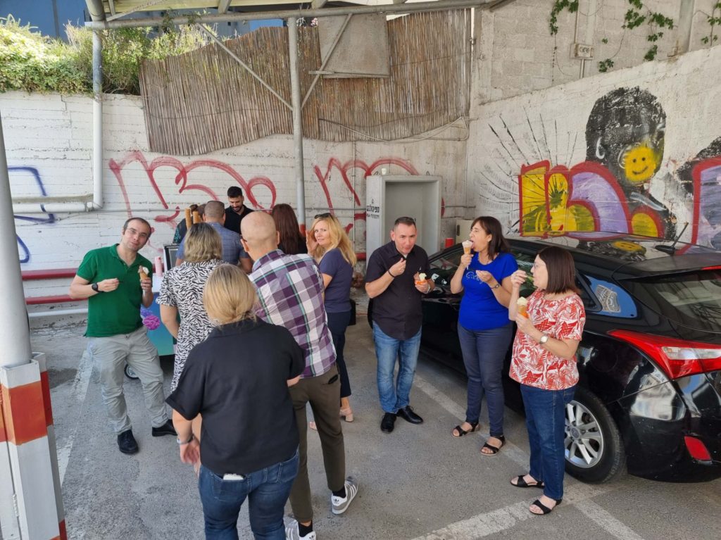עובדים ונהנים תמונה 21 מתוך 29